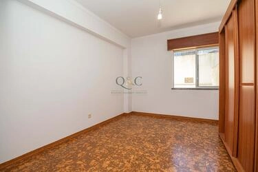 3 Bedroom Apartment For Sale in Loulé (São Clemente)