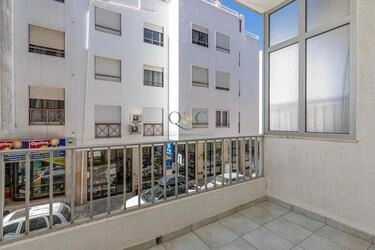 3 Bedroom Apartment For Sale in Loulé (São Clemente)