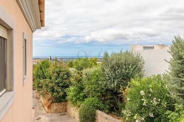 3 Bedroom Apartment For Sale in Santa Bárbara de Nexe