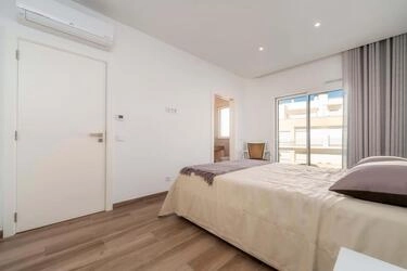 3 Bedroom Semi-detached For Sale in Santa Luzia