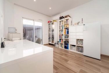 3 Bedroom Semi-detached For Sale in Santa Luzia