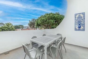 Apartment avec 3 chambres à vendre à Almancil