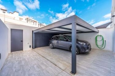 Semi-detached com 3 quartos à venda em Santa Luzia