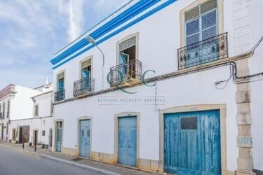 4 Bedroom Semi-detached For Sale in Estoi