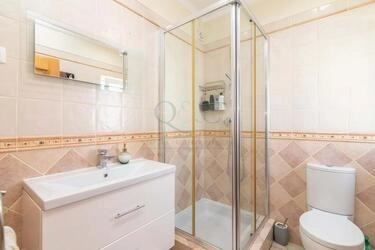 Apartment avec 4 chambres à vendre à Santa Bárbara de Nexe