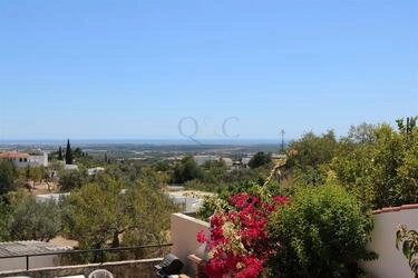 Apartment avec 4 chambres à vendre à Santa Bárbara de Nexe