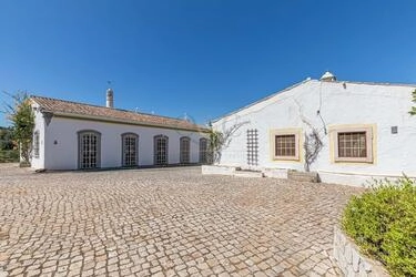 Farmhouse avec 4 chambres à vendre à São Brás de Alportel