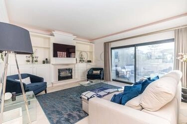 Semi-detached avec 4 chambres à vendre à Almancil