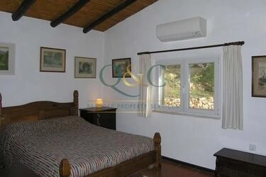 2 Bedroom Villa For Sale in Querença