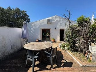 2 Bedroom Villa For Sale in São Brás de Alportel