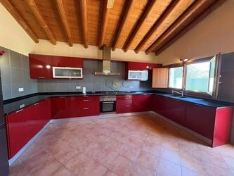 2 Bedroom Villa For Sale in São Brás de Alportel