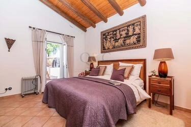 3 Bedroom Villa For Sale in Salir