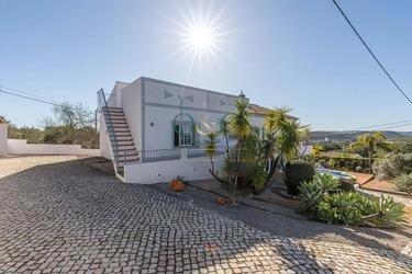 3 Bedroom Villa For Sale in São Brás de Alportel