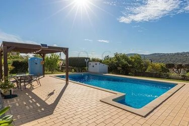 3 Bedroom Villa For Sale in São Brás de Alportel