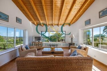 3 Bedroom Villa For Sale in Moncarapacho
