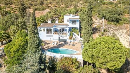 Villa avec 2 chambres à vendre à Santa Bárbara de Nexe
