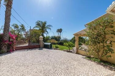 Villa avec 3 chambres à vendre à Loulé (São Clemente)