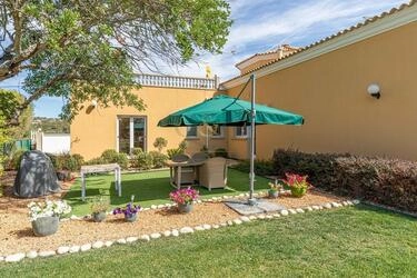 Villa avec 3 chambres à vendre à Santa Bárbara de Nexe