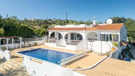 Villa avec 3 chambres à vendre à Santa Bárbara de Nexe
