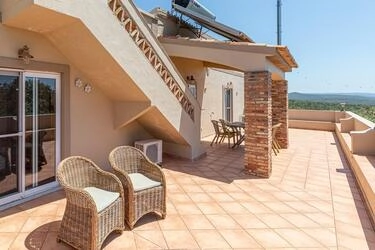 Villa com 3 quartos à venda em Benafim