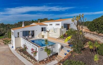 Villa com 3 quartos à venda em Boliqueime