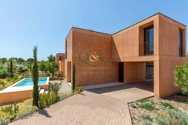 Villa com 3 quartos à venda em Quarteira
