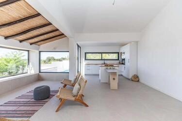 Villa com 3 quartos à venda em Santa Bárbara de Nexe