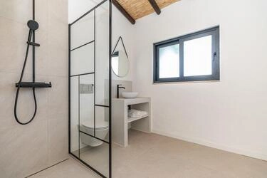Villa com 3 quartos à venda em Santa Bárbara de Nexe