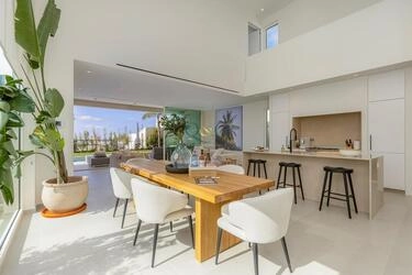 Villa com 3 quartos à venda em Santa Bárbara de Nexe