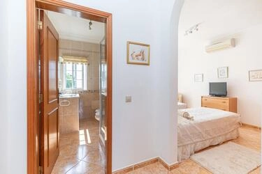 Villa com 3 quartos à venda em Santa Bárbara de Nexe