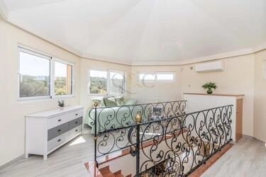 Villa com 3 quartos à venda em Santa Bárbara de Nexe