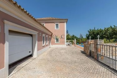 Villa com 3 quartos à venda em São Brás de Alportel