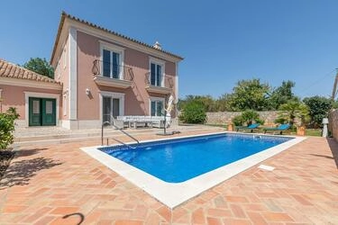 Villa com 3 quartos à venda em São Brás de Alportel