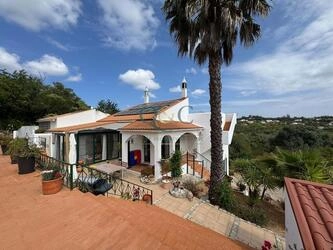 Villa com 3 quartos à venda em São Brás de Alportel