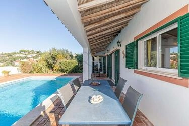 Villa com 3 quartos à venda em São Brás de Alportel