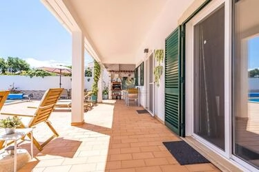 3 Bedroom Villa For Sale in Fuseta