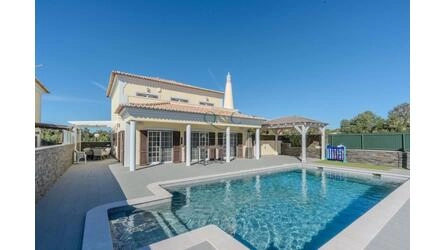 4 Bedroom Villa For Sale in Loulé (São Clemente)