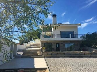 4 Bedroom Villa For Sale in São Brás de Alportel