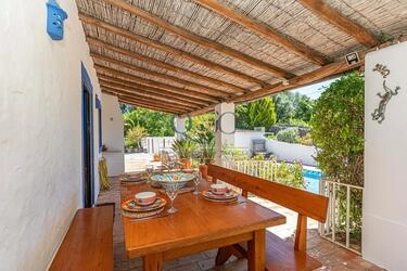 4 Bedroom Villa For Sale in São Brás de Alportel