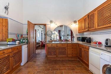 4 Bedroom Villa For Sale in São Brás de Alportel