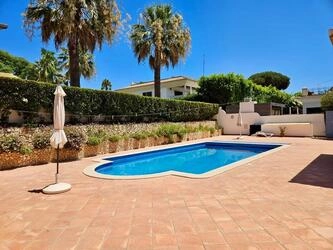 Villa avec 4 chambres à vendre à Almancil