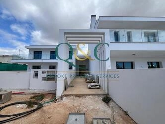Villa avec 4 chambres à vendre à Almancil