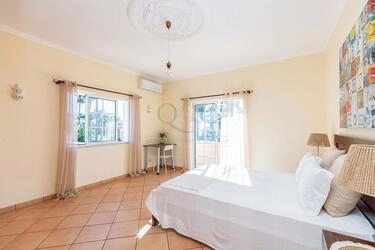 Villa avec 4 chambres à vendre à Almancil