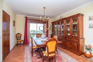 Villa avec 4 chambres à vendre à Estoi