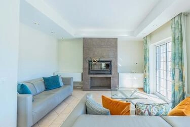 Villa avec 4 chambres à vendre à Loulé (São Clemente)