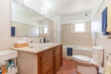 Villa avec 4 chambres à vendre à Loulé (São Clemente)