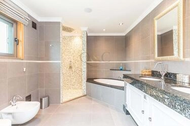 Villa avec 4 chambres à vendre à Loulé (São Clemente)