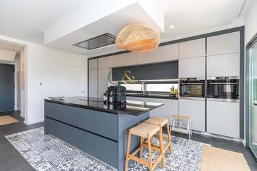 Villa avec 4 chambres à vendre à Quarteira