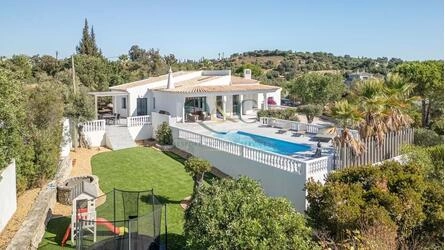 Villa avec 4 chambres à vendre à Santa Bárbara de Nexe