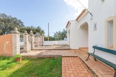 Villa avec 4 chambres à vendre à Santa Bárbara de Nexe